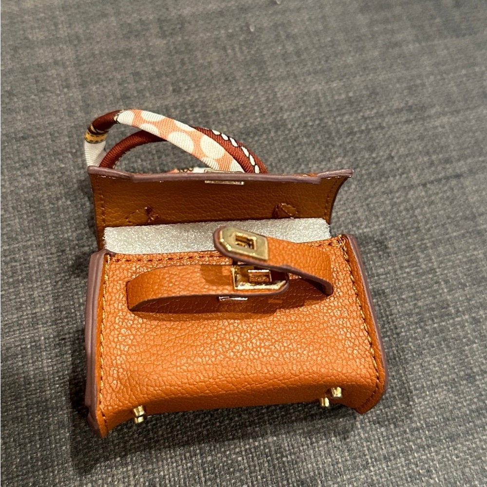 Mini Bag Keychain - Picture 4 of 5